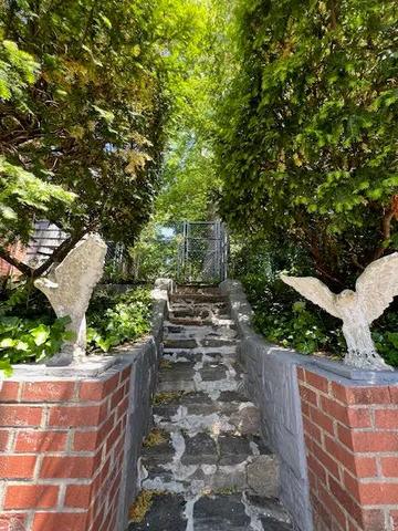 $785,000 | 4118 Hill Avenue | Wakefield