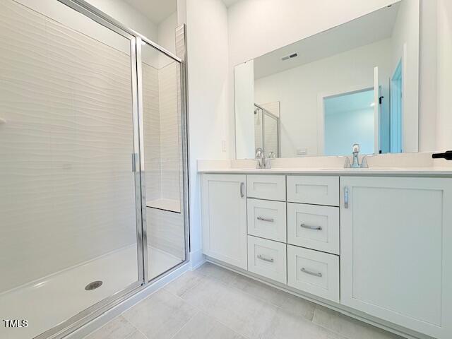 1005 Regalia Road, Unit 32 Durham, NC 27713 - Photo 13 of 27 tiled with bench seating
