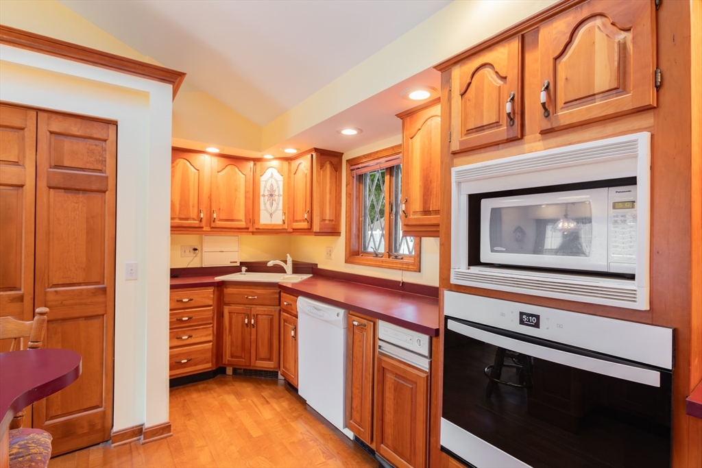 36 Edgemere Road Dalton, MA 01226 - Photo 12 of 42 Gallery Image 12