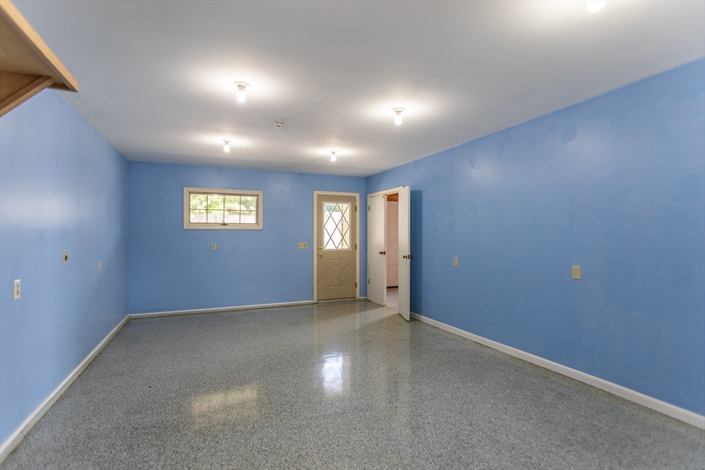 36 Edgemere Road Dalton, MA 01226 - Photo 39 of 42 Gallery Image 39