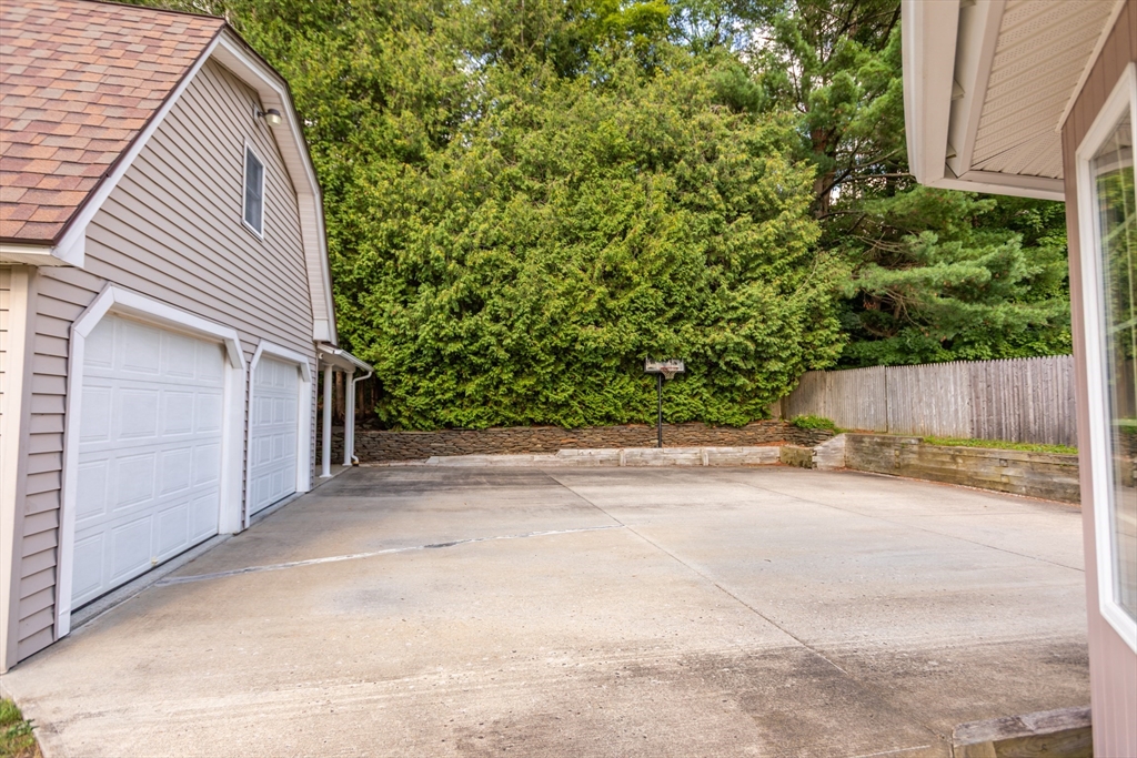 36 Edgemere Road Dalton, MA 01226 - Photo 41 of 42 Gallery Image 41