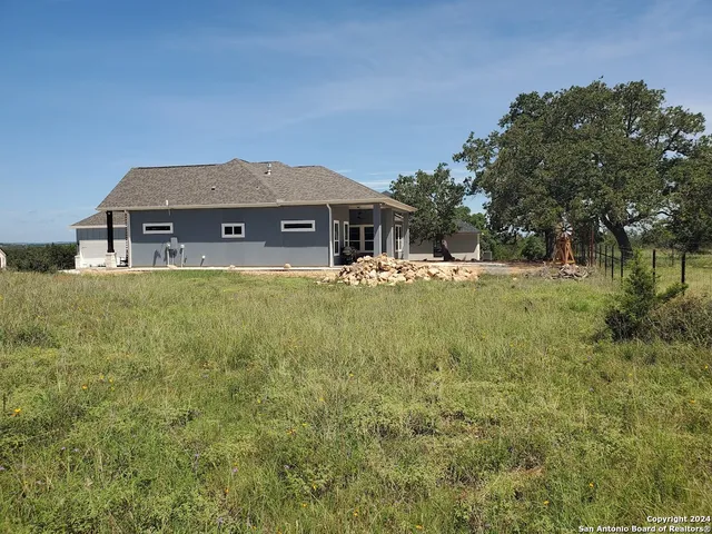 $105,000 | 108 Jesse Stiff, Blanco, TX 78606