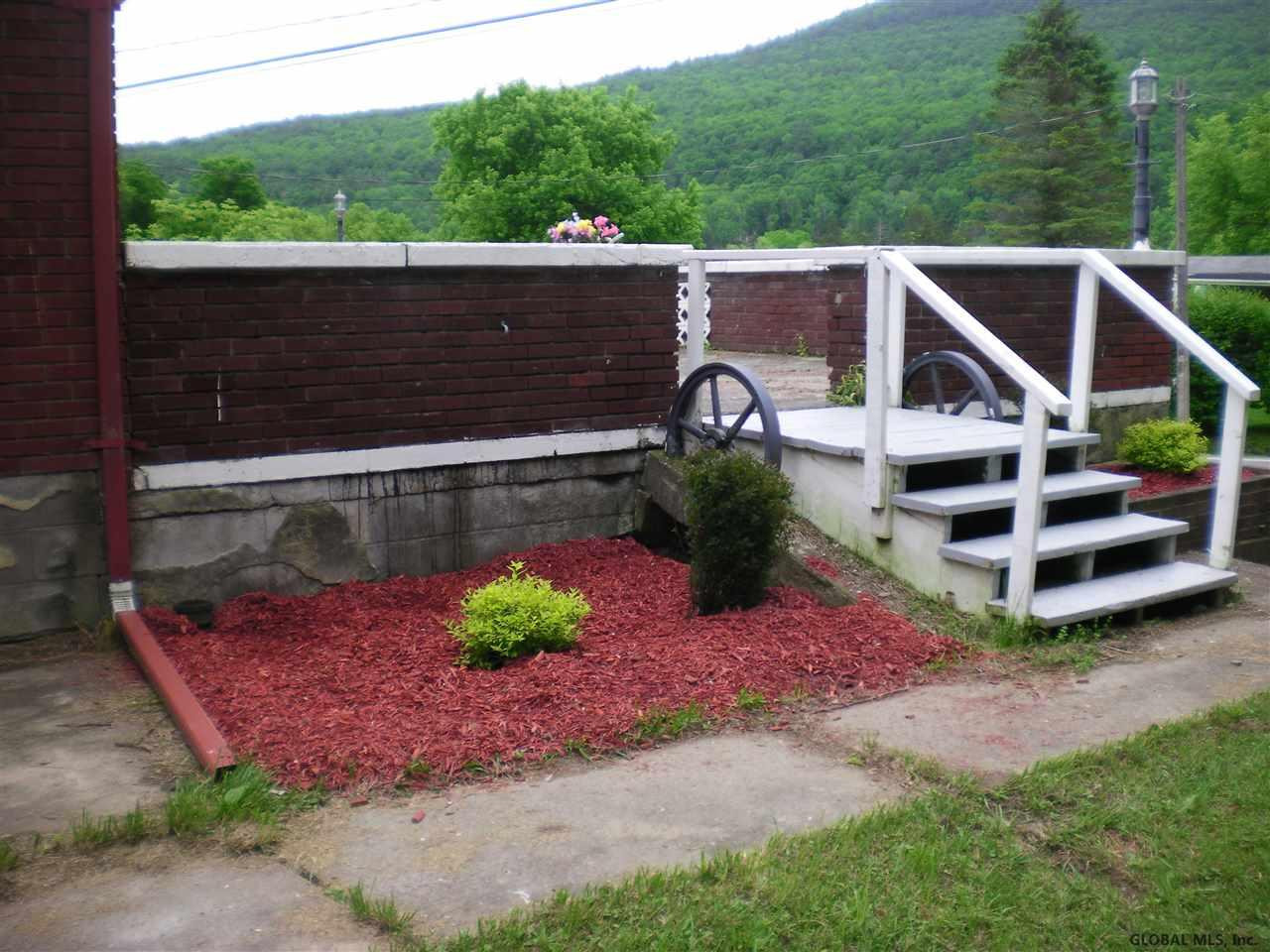 1261 Clauverwie Road Middleburgh, NY 12122 - Photo 4 of 18 Photo 4