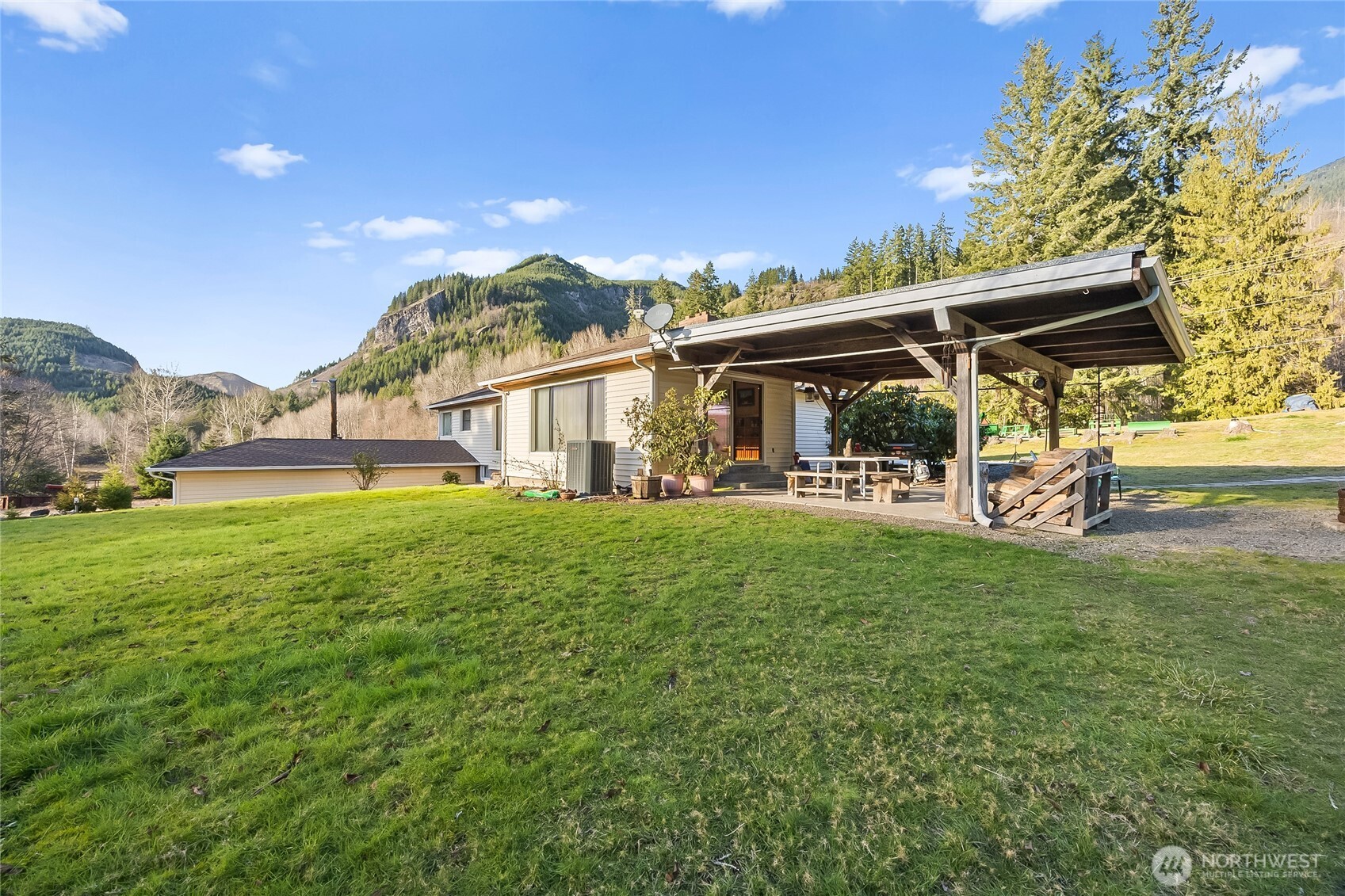 107 Peters Creek Road Randle, WA 98377 - Photo 6 of 37 Gallery Image 6