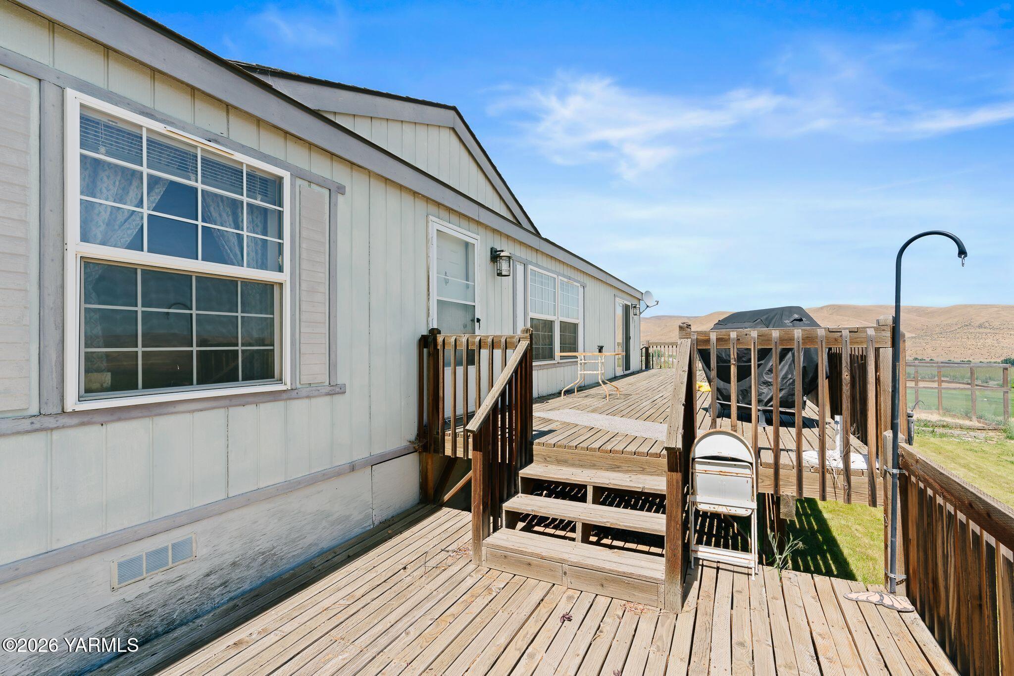 504 Point Drive Selah, WA 98942 - Photo 26 of 38 504 Point Dr-26