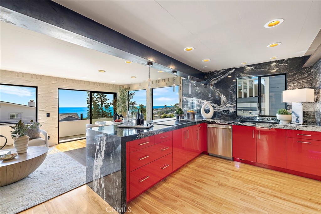 2966 Terry Road Laguna Beach, CA 92651 - Photo 5 of 39