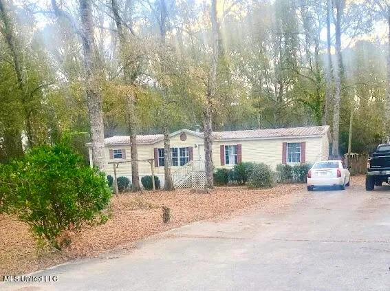 $120,000 | 54 Jefferson Road, Wiggins, MS 39577