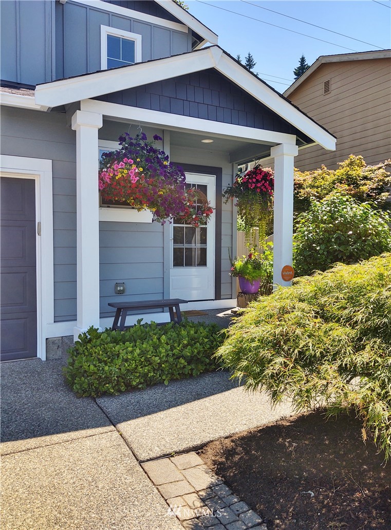 4214 167th Place Southeast Bothell, WA 98012 - Photo 3 of 40 Gallery Image 3