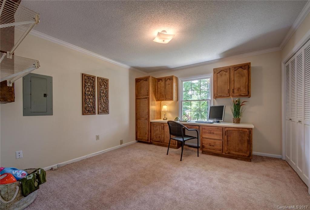 933 Oates Road Bessemer City, NC 28016 - Photo 11 of 22 Gallery Image 11
