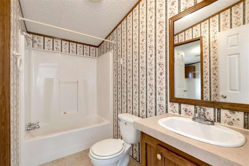 6392 Athens Highway Jefferson, GA 30549 - Photo 19 of 52