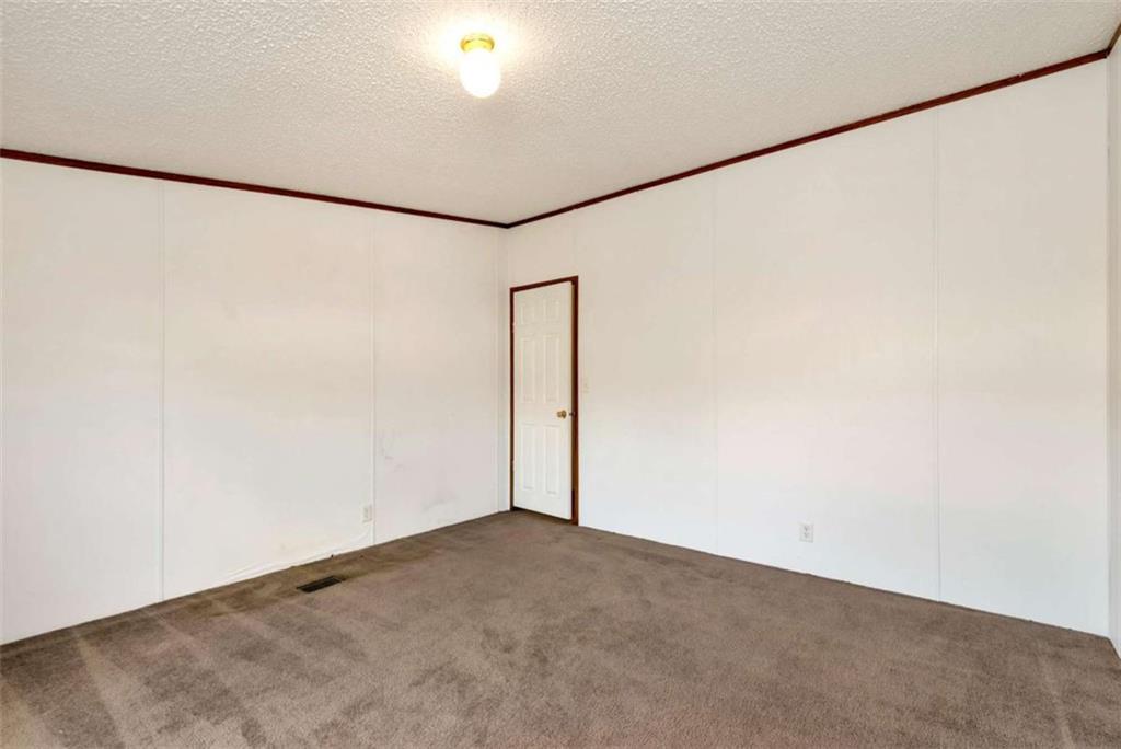 6392 Athens Highway Jefferson, GA 30549 - Photo 25 of 52