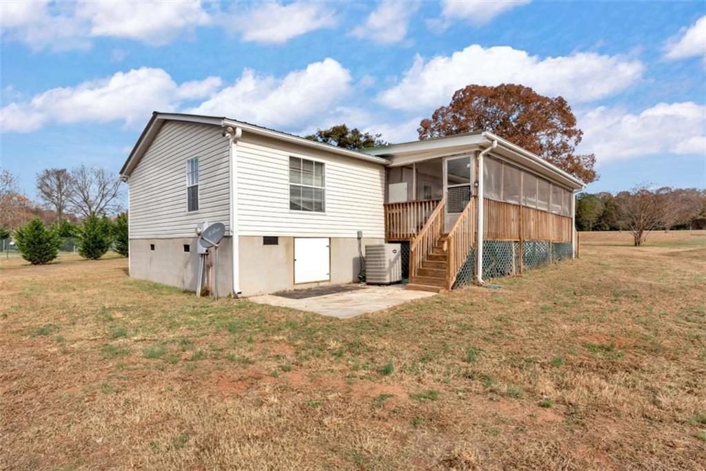 6392 Athens Highway Jefferson, GA 30549 - Photo 44 of 52