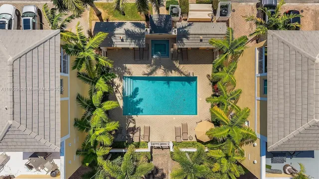 $525,000 | 2344 Vintage Drive, Lighthouse Point, FL 33064