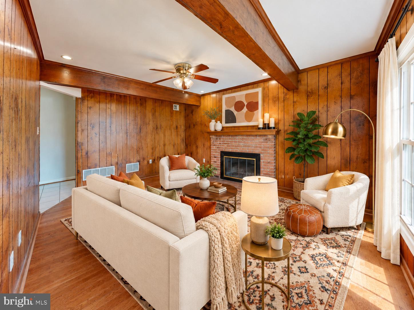 6823 Ben Franklin Road Springfield, VA 22150 - Photo 10 of 61 Family Room