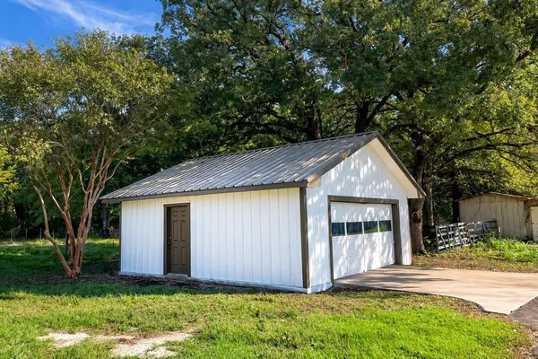 $2,500 | 377 County Road 3501, Quinlan, TX 75474