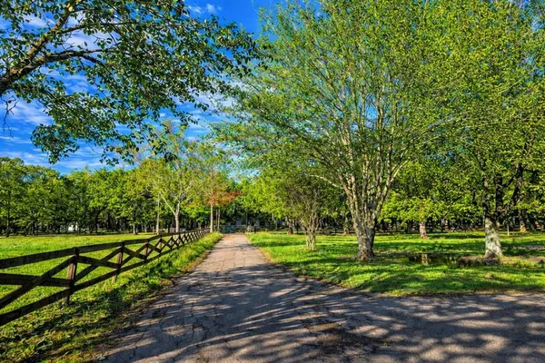 $2,500 | 377 County Road 3501, Quinlan, TX 75474