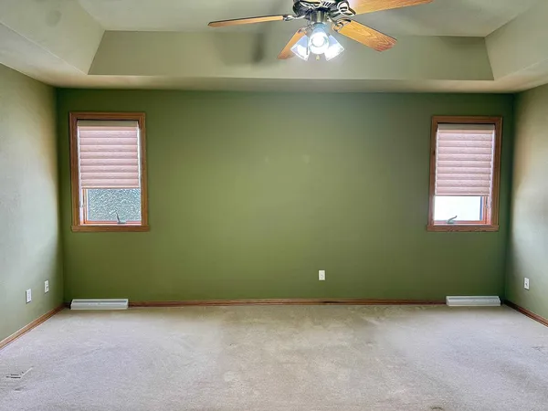 $400,000 | 525 West Wayfarer Court, Appleton, WI 54913