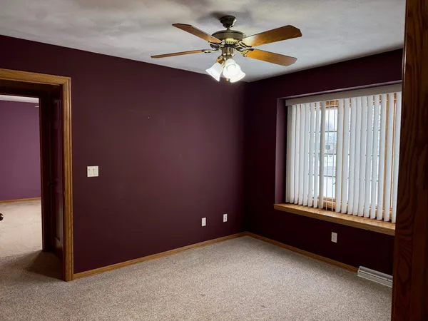 $400,000 | 525 West Wayfarer Court, Appleton, WI 54913