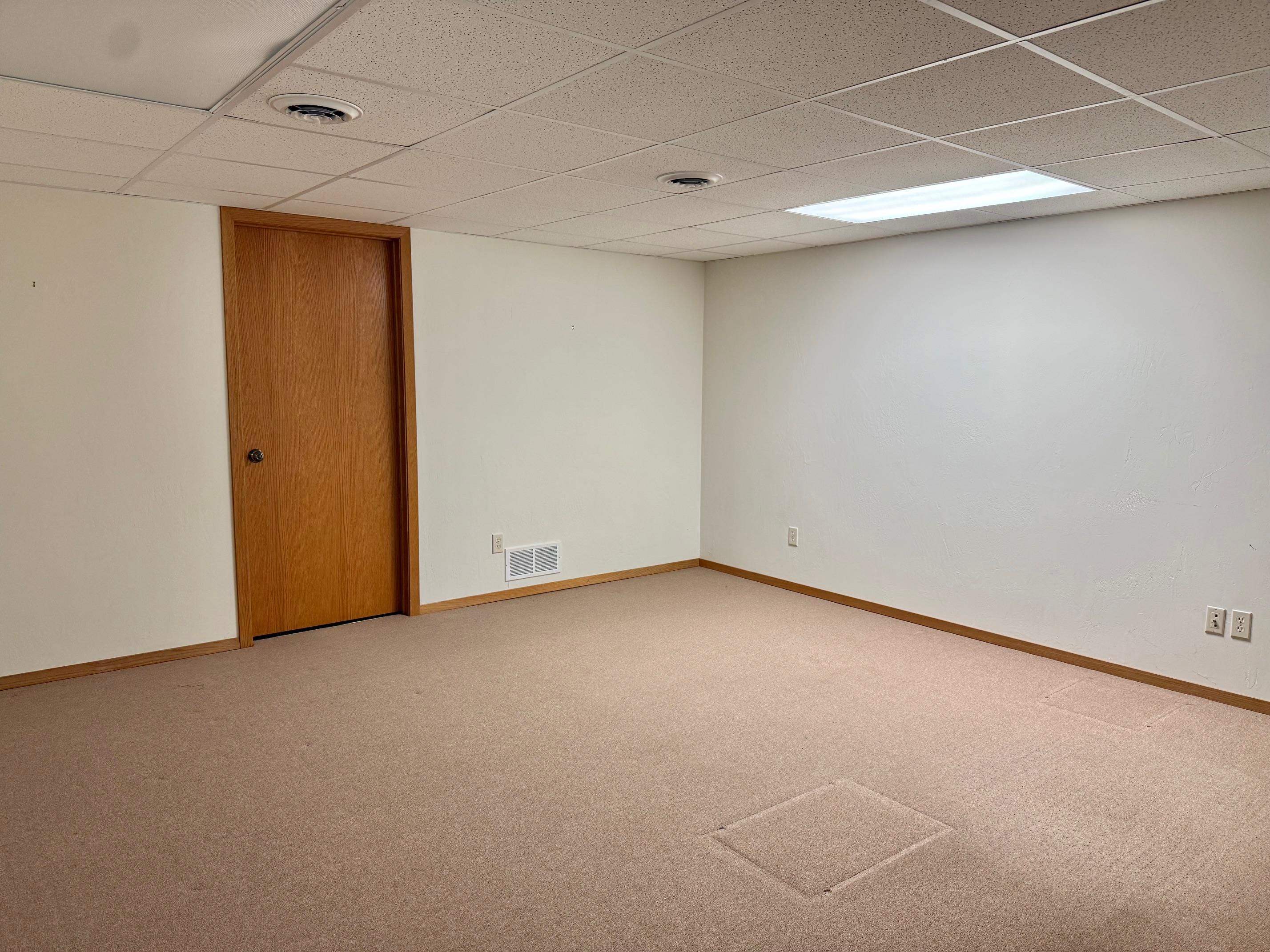 525 West Wayfarer Court Appleton, WI 54913 - Photo 21 of 27