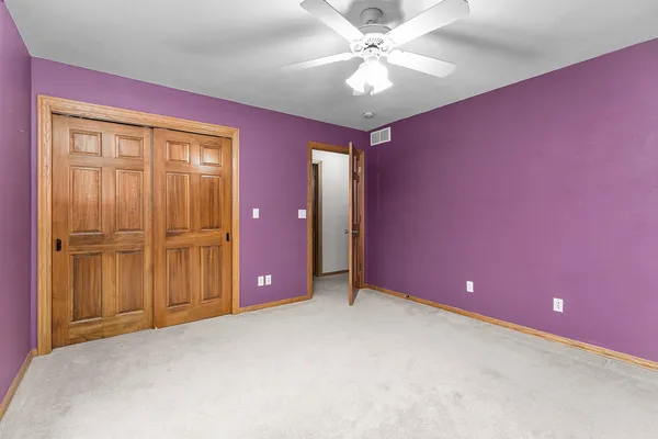 $400,000 | 525 West Wayfarer Court, Appleton, WI 54913