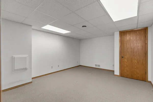 $400,000 | 525 West Wayfarer Court, Appleton, WI 54913