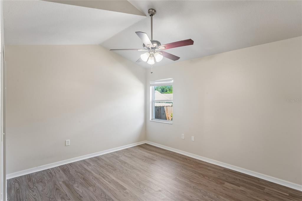 652 Sand Ridge Drive Valrico, FL 33594 - Photo 11 of 25 Gallery Image 11