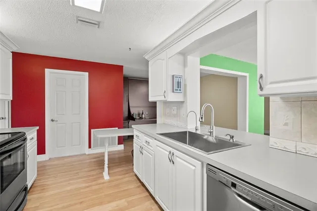 $329,000 | 10033 37th Way, Unit 3, Pinellas Park, FL 33782