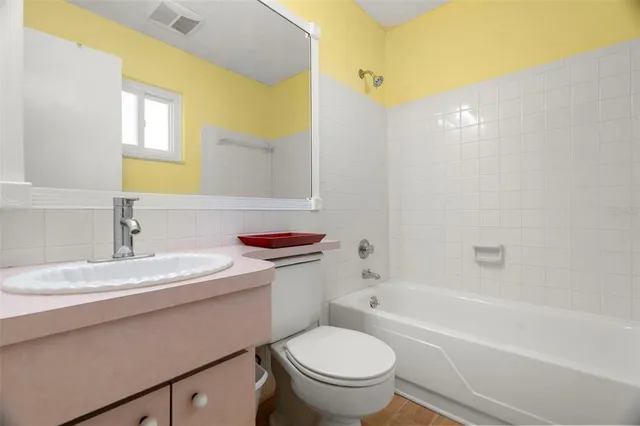 $329,000 | 10033 37th Way, Unit 3, Pinellas Park, FL 33782