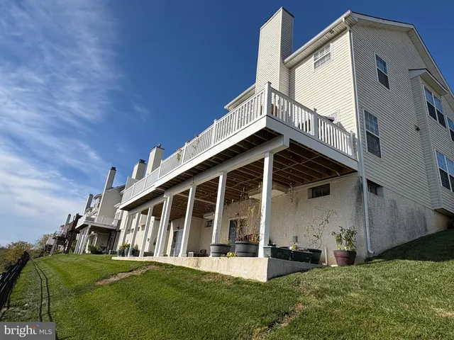 $2,900 | 17 Lincoln Drive, Downingtown, PA 19335