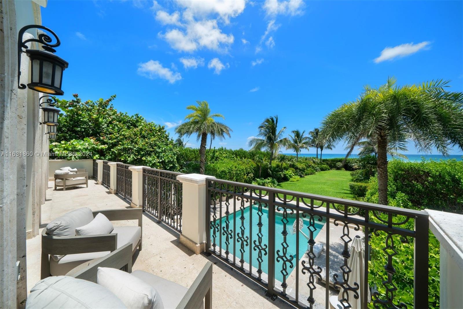 7825 Atlantic Way Miami Beach, FL 33141 - Photo 24 of 33 a view of balcony with furniture