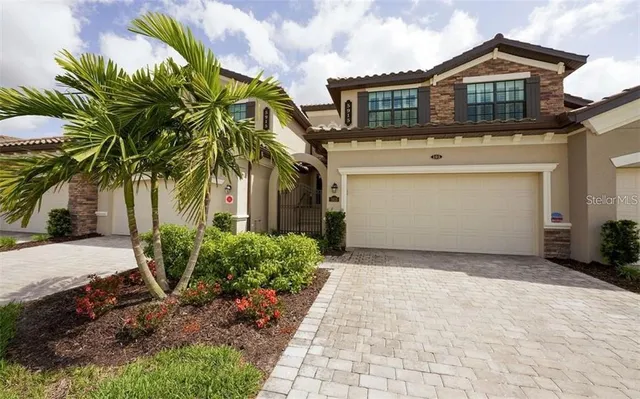 $6,800 | 5915 Wake Forest Run, Unit 103, Bradenton, FL 34211