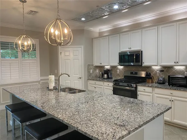 $4,200 | 5915 Wake Forest Run, Unit 103, Bradenton, FL 34211