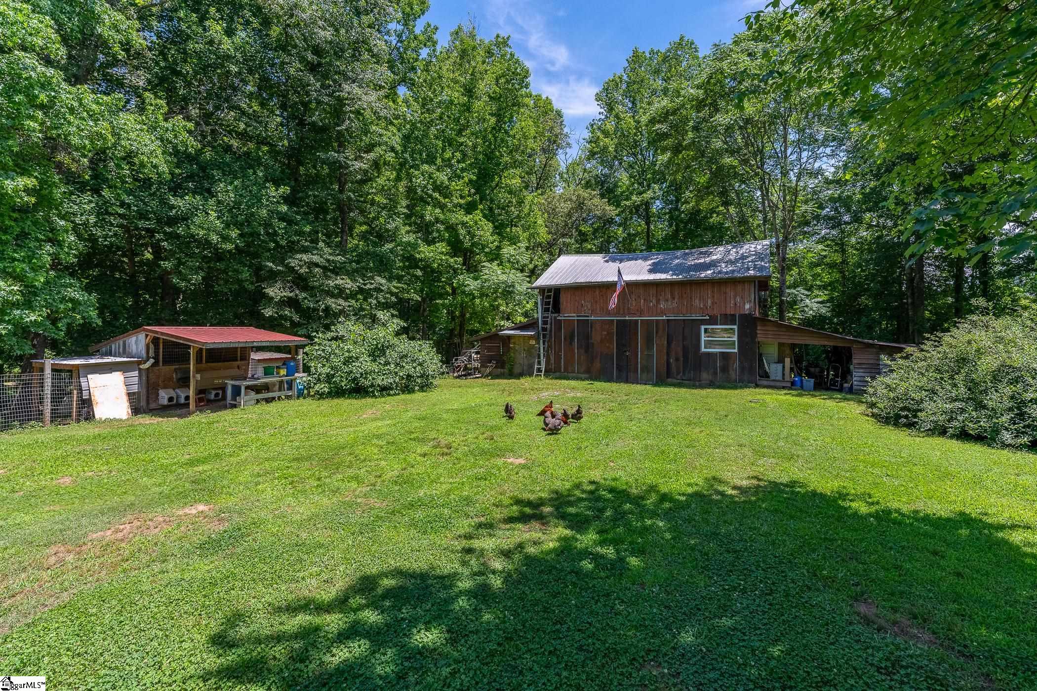 2261 Fews Chapel Road Greer, SC 29651 - Photo 5 of 42