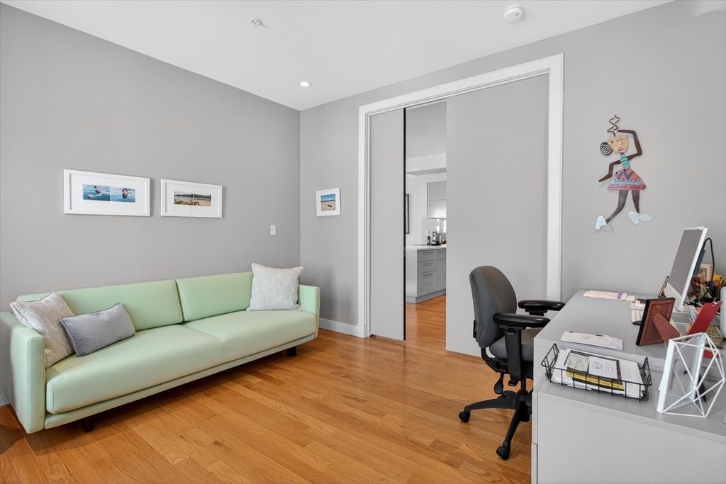 288 C Street, Unit 4 Boston, MA 02127 - Photo 16 of 23