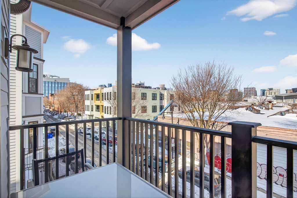 288 C Street, Unit 4 Boston, MA 02127 - Photo 19 of 23