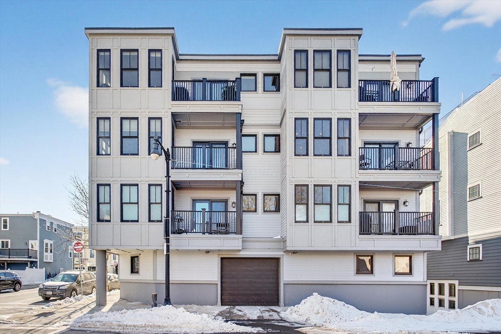 288 C Street, Unit 4 Boston, MA 02127 - Photo 21 of 23