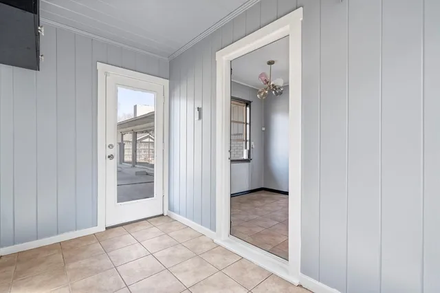 $5,250 | 6527 Axton Circle, Dallas, TX 75214