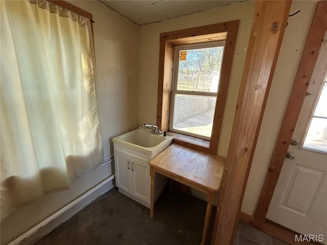 $169,900 | 405 Hwy M, Villa Ridge, MO 63089