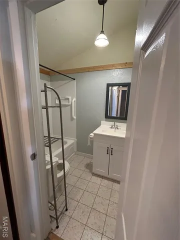 $169,900 | 405 Hwy M, Villa Ridge, MO 63089