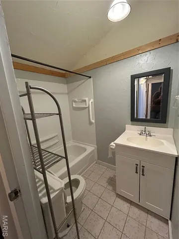 $169,900 | 405 Hwy M, Villa Ridge, MO 63089