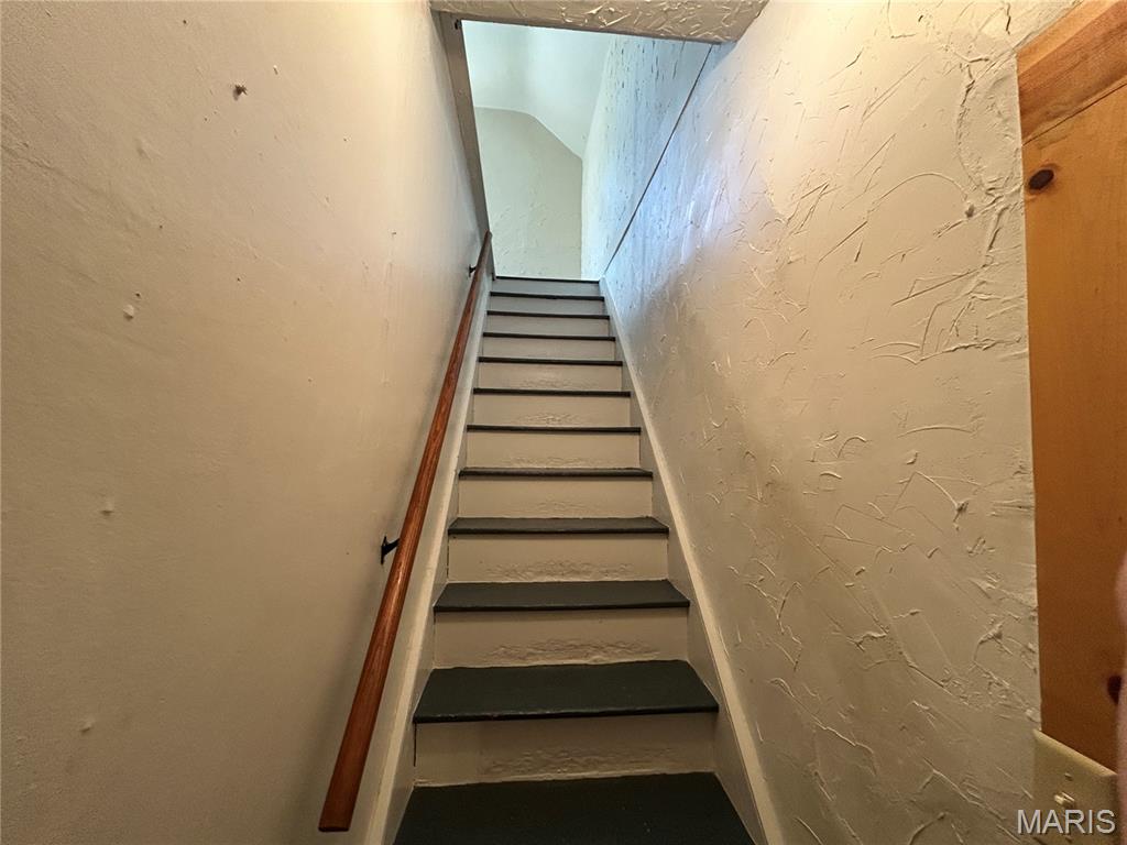 405 Hwy M Villa Ridge, MO 63089 - Photo 25 of 50