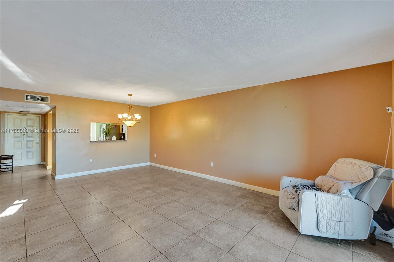 901 Colony Point Circle, Unit 511 Pembroke Pines, FL 33026 - Photo 14 of 41