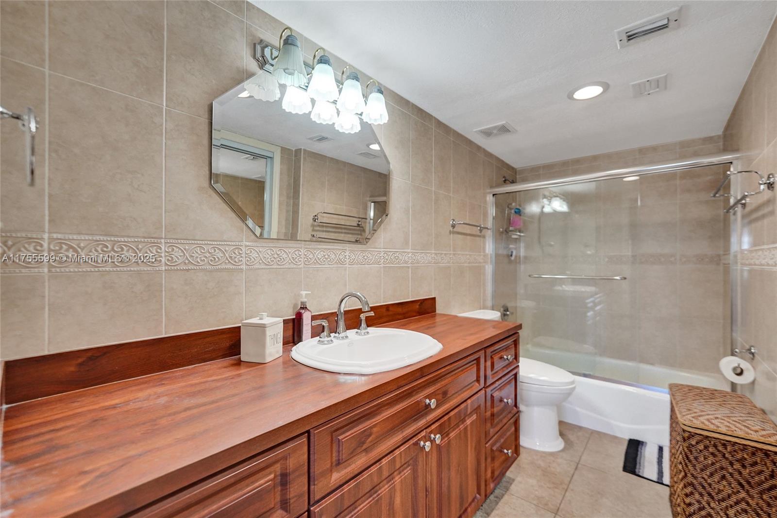 901 Colony Point Circle, Unit 511 Pembroke Pines, FL 33026 - Photo 17 of 41