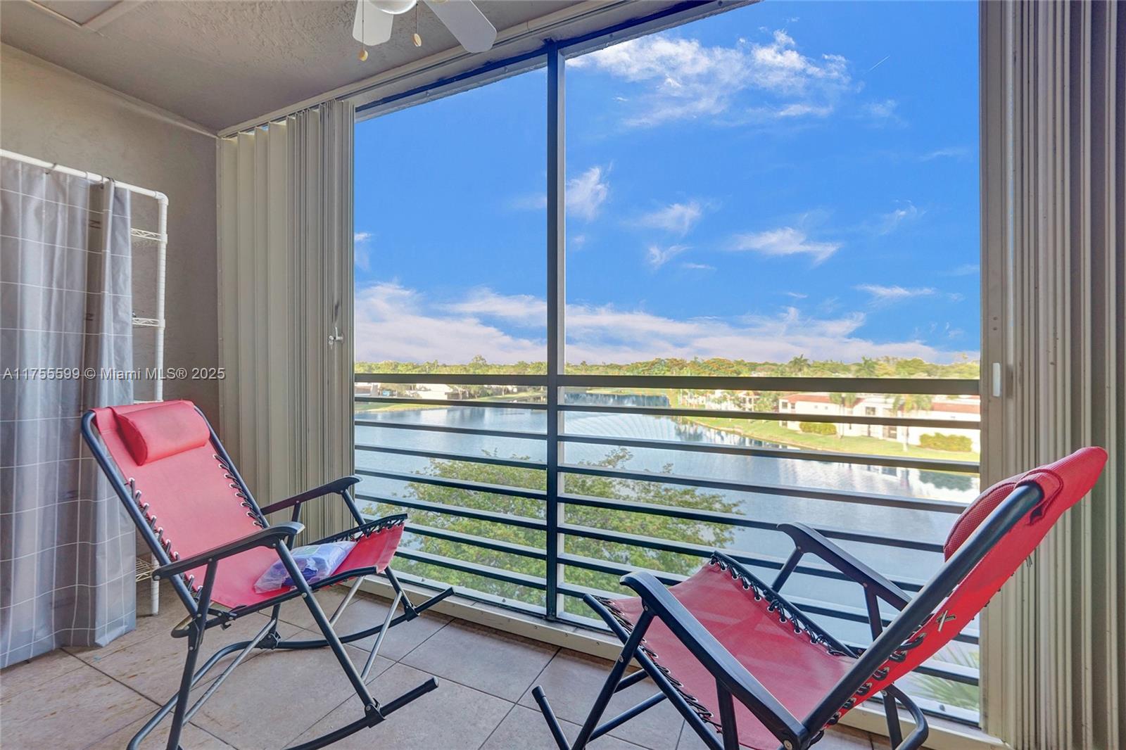 901 Colony Point Circle, Unit 511 Pembroke Pines, FL 33026 - Photo 2 of 41
