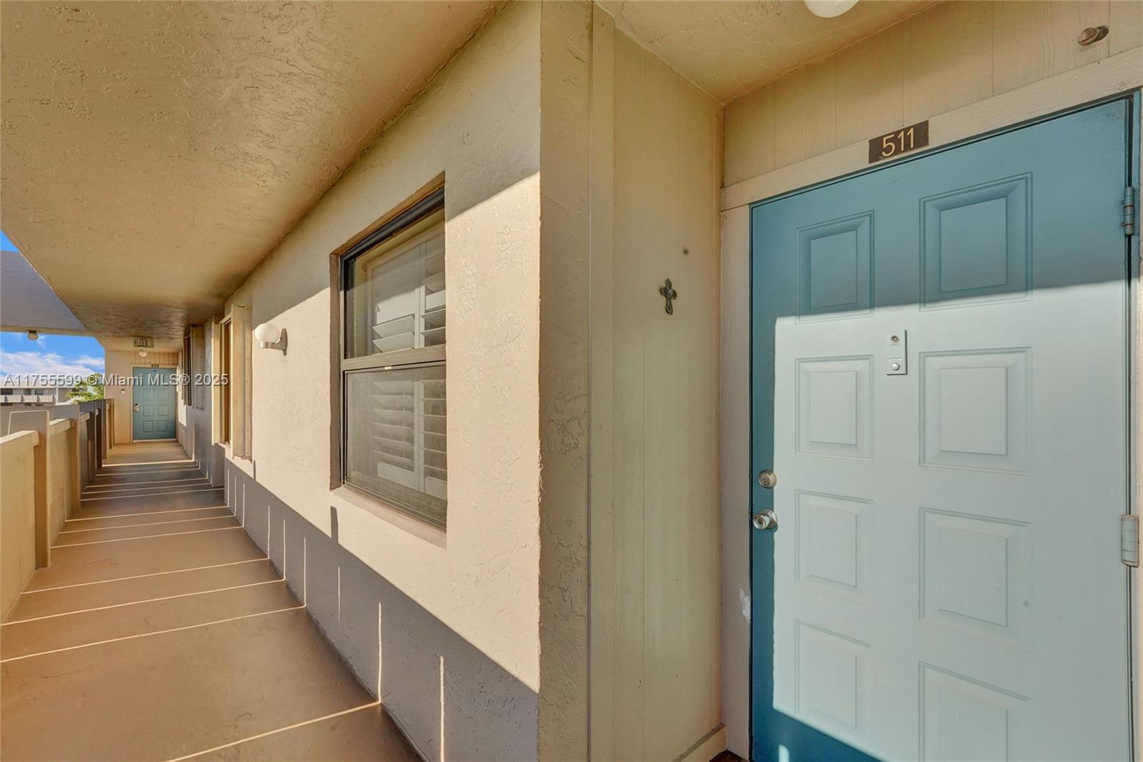 901 Colony Point Circle, Unit 511 Pembroke Pines, FL 33026 - Photo 40 of 41