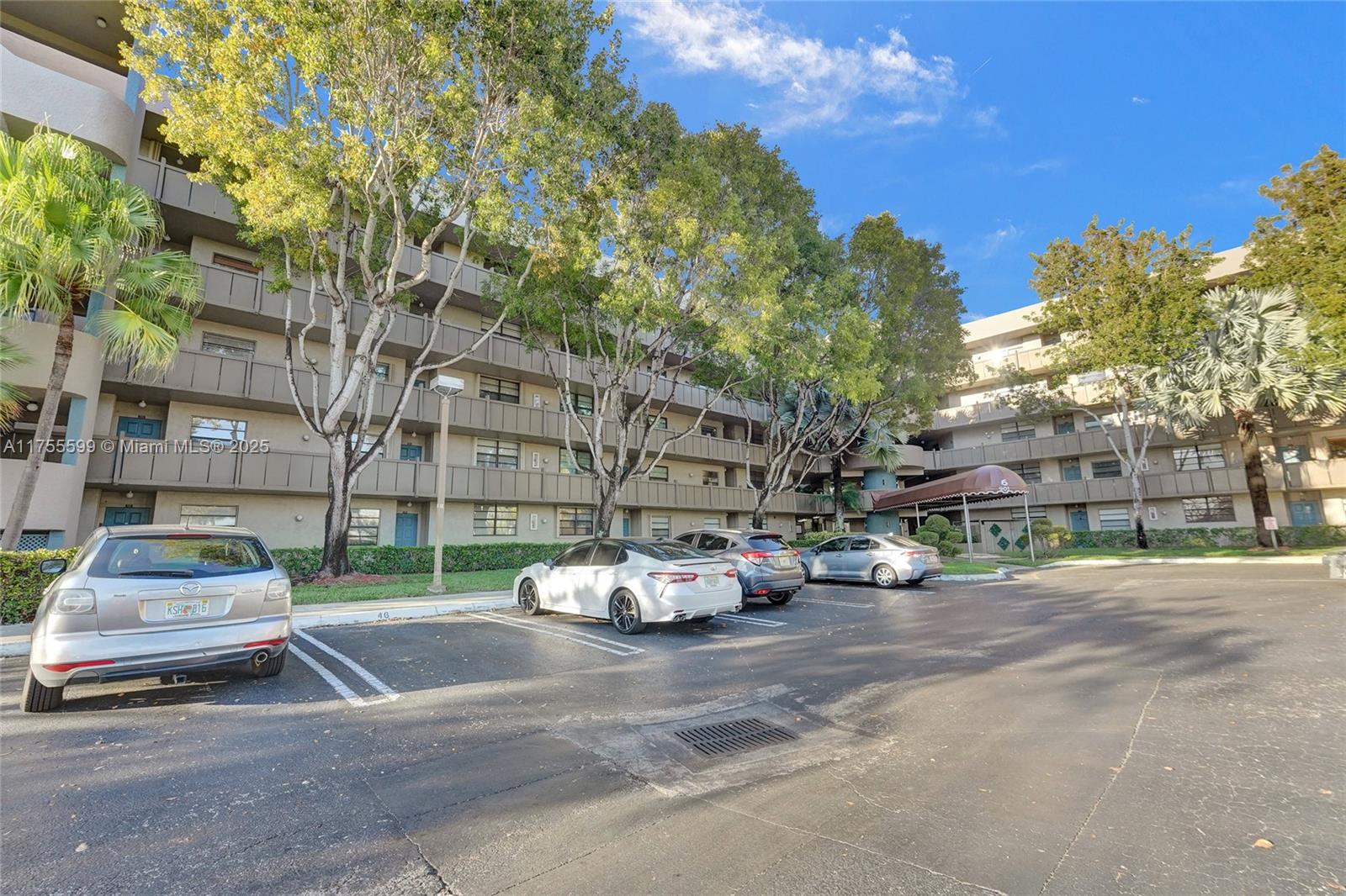 901 Colony Point Circle, Unit 511 Pembroke Pines, FL 33026 - Photo 41 of 41