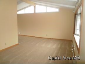 2272 Dunwich Street Springfield, IL 62702 - Photo 2 of 22