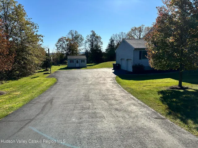 $850,000 | 6 High Ridge Road, New Paltz, NY 12561
