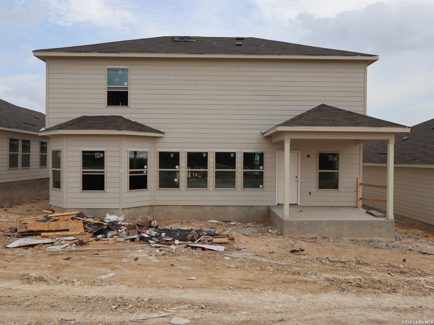 2907 Selhurst Street Converse, TX 78109 - Photo 32 of 35 a front view of a house with a yard