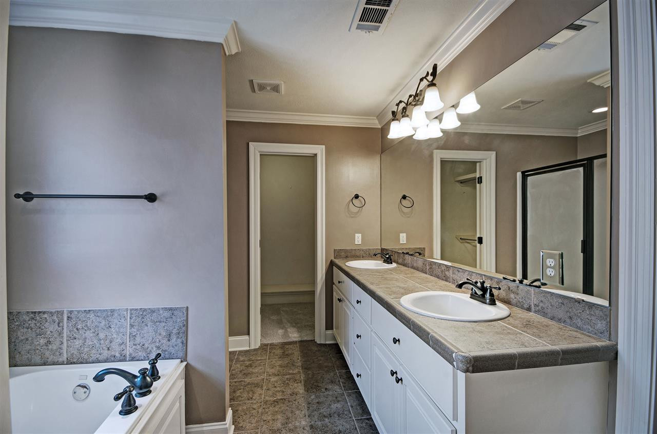298 Azalea Court Brandon, MS 39047 - Photo 18 of 24 Photo 18